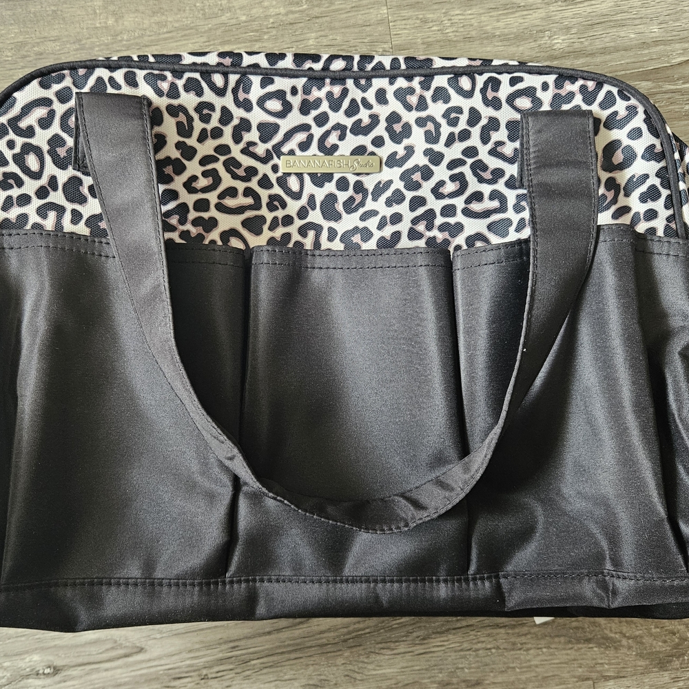 BananaFish STUD White Leopard Print Women's Bag